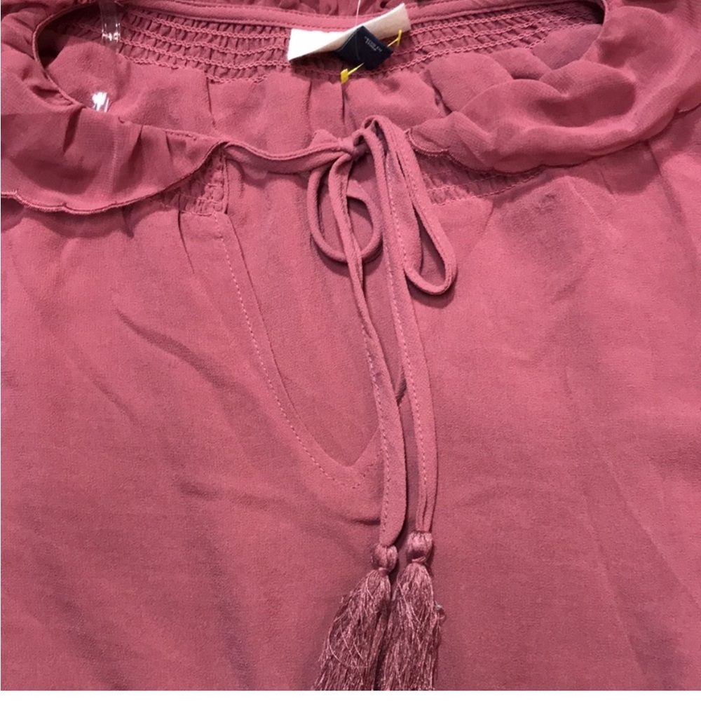 Universal Thread Bohemian Ruffle Smocked Sheer Blouse Mauve Var Sizes | NWT - Picture 3 of 7
